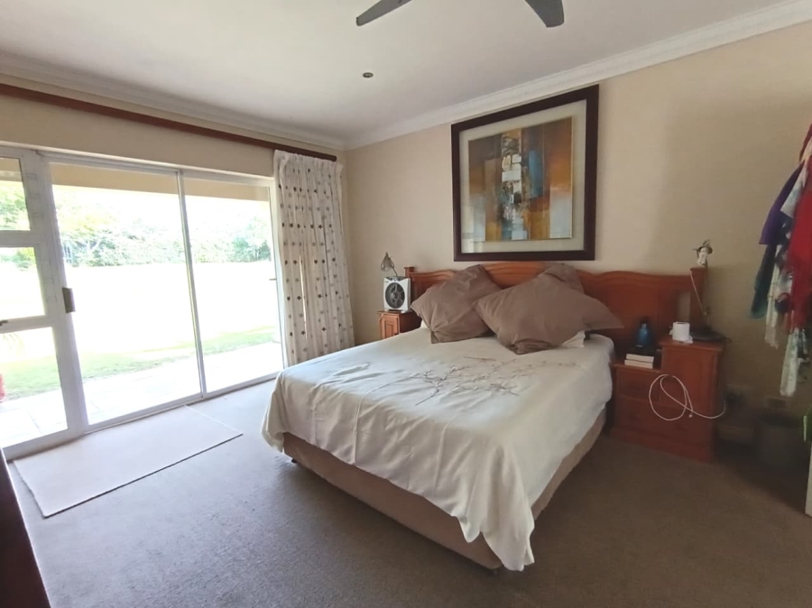 5 Bedroom Property for Sale in Lovemore Heights Estate Eastern Cape